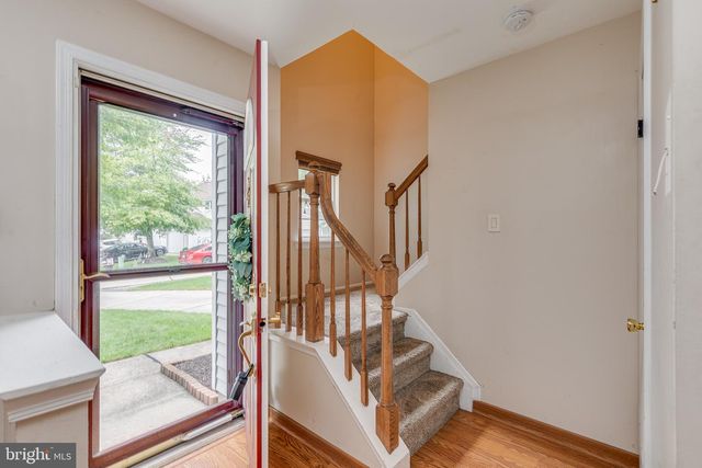 6 WINCHESTER CT, Bordentown, NJ 08505