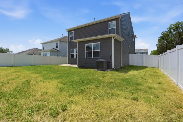 2208 Averee Ct, Lebanon, TN 37087