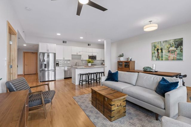 1240 S 2nd Street 716, Minneapolis, MN 55415