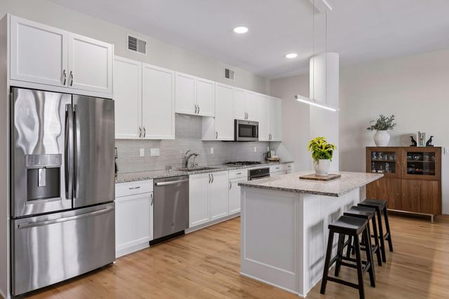 1240 S 2nd Street 716, Minneapolis, MN 55415