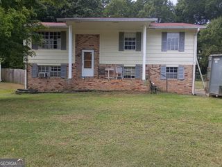 141 Caldwell Drive, Hampton, GA 30228