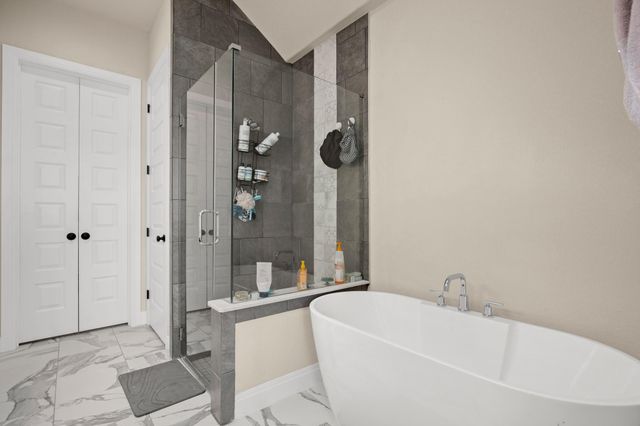 525 Faith DR, Liberty Hill, TX 78642