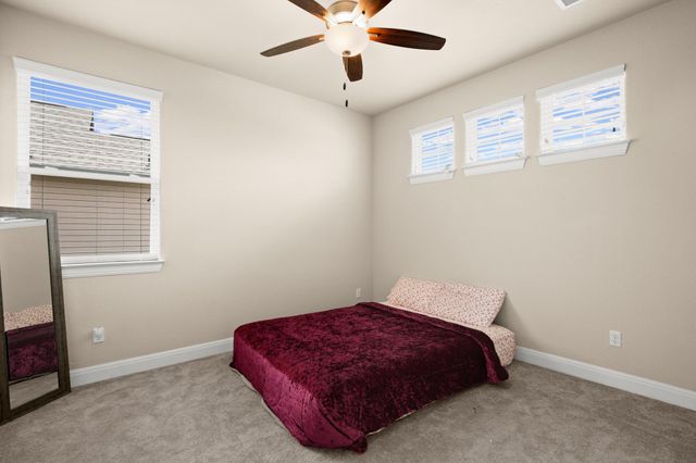 525 Faith DR, Liberty Hill, TX 78642