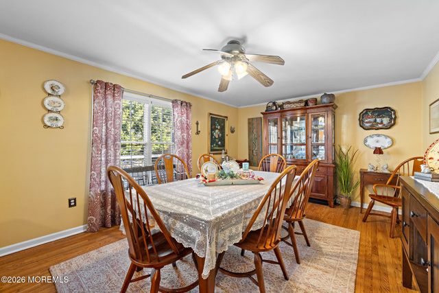 584 Coral Lane, Manahawkin, NJ 08050