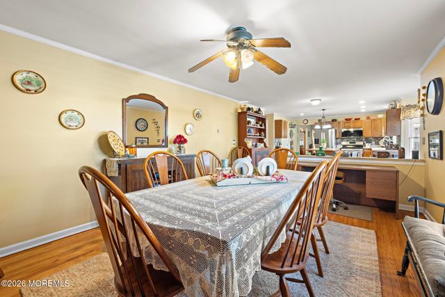 584 Coral Lane, Manahawkin, NJ 08050