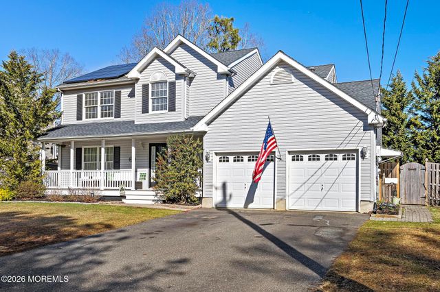 584 Coral Lane, Manahawkin, NJ 08050