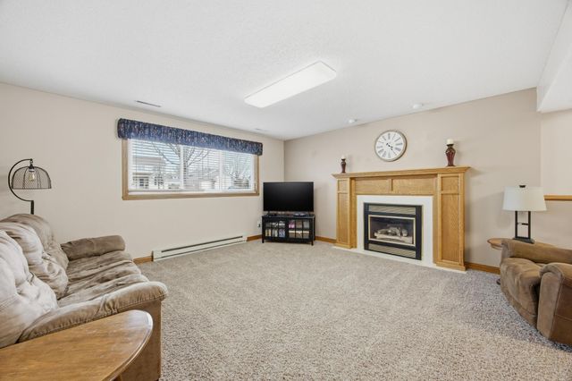 3018 36th Avenue S, Fargo, ND 58104