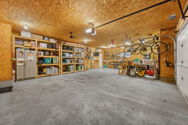 3018 36th Avenue S, Fargo, ND 58104