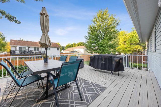 3018 36th Avenue S, Fargo, ND 58104