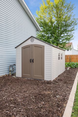 3018 36th Avenue S, Fargo, ND 58104