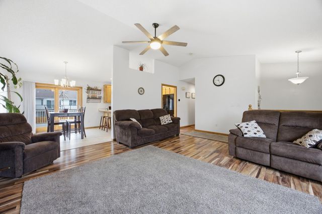 3018 36th Avenue S, Fargo, ND 58104