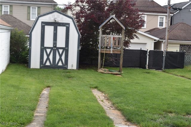 1028 Indiana Street, Martins Ferry, OH 43935