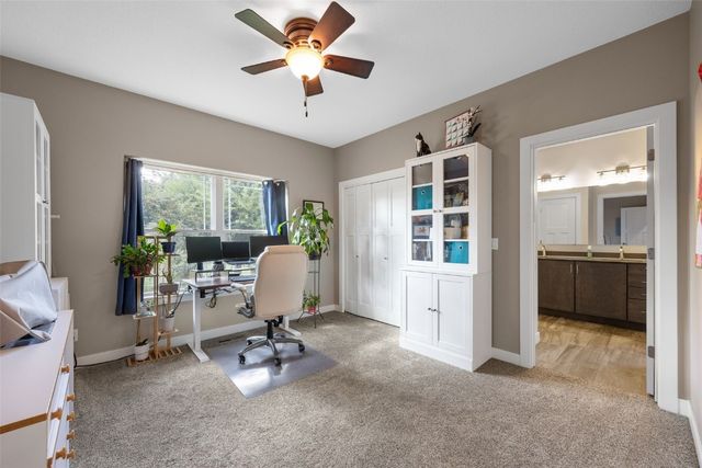 3873 Greens Grove Road, Center Point, IA 52213