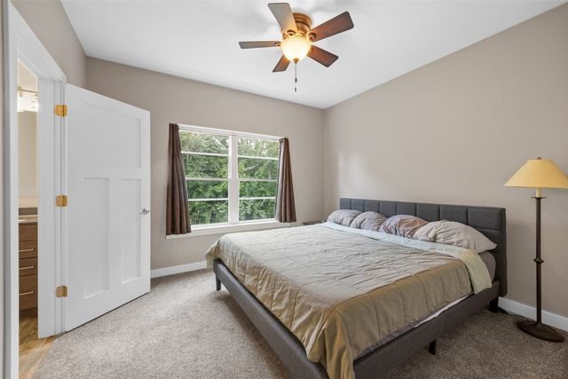 3873 Greens Grove Road, Center Point, IA 52213