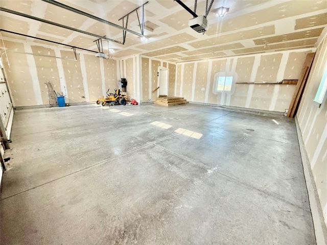 3873 Greens Grove Road, Center Point, IA 52213