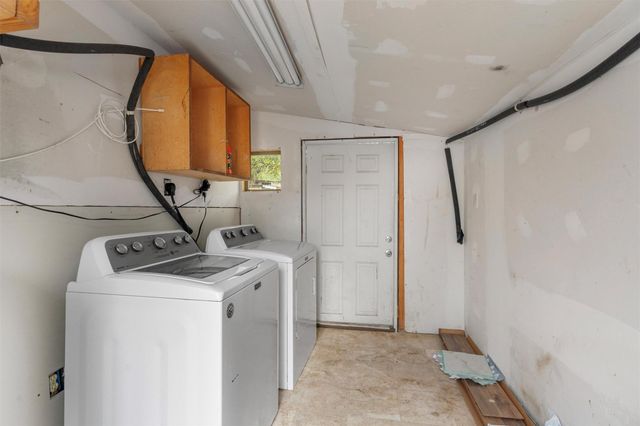 1100 High RD, San Marcos, TX 78666