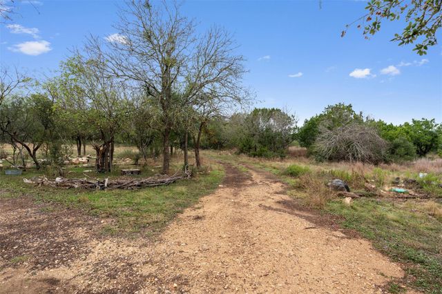 1100 High RD, San Marcos, TX 78666