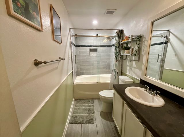 214 Southpeak Lane, Ponder, TX 76259