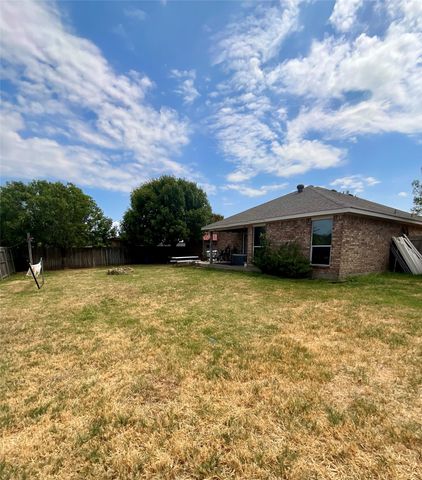 214 Southpeak Lane, Ponder, TX 76259