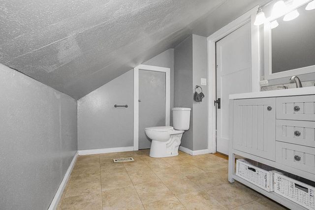 4723 Douglas AVENUE, Racine, WI 53402