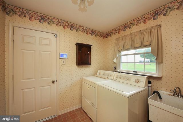 115 HEDGEROW PL, North Wales, PA 19454