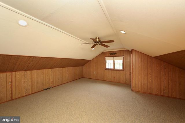 115 HEDGEROW PL, North Wales, PA 19454