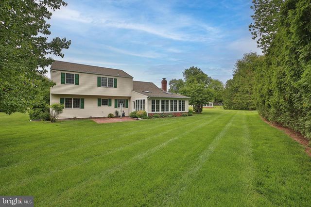 115 HEDGEROW PL, North Wales, PA 19454
