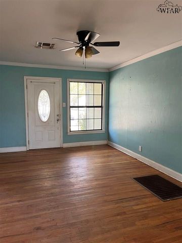 3318 SHERWOOD LANE, Wichita Falls, TX 76308