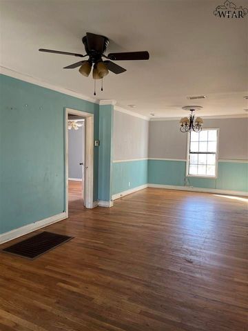 3318 SHERWOOD LANE, Wichita Falls, TX 76308