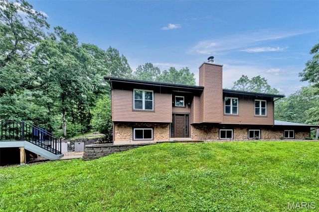 46 Green Valley Road, Eureka, MO 63025
