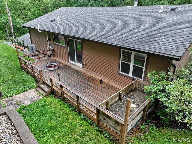 46 Green Valley Road, Eureka, MO 63025