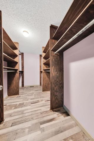 46 Green Valley Road, Eureka, MO 63025