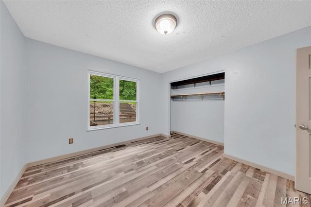 46 Green Valley Road, Eureka, MO 63025