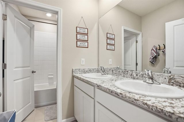 33634 GARDEN SAGE ISLE, Wesley Chapel, FL 33545