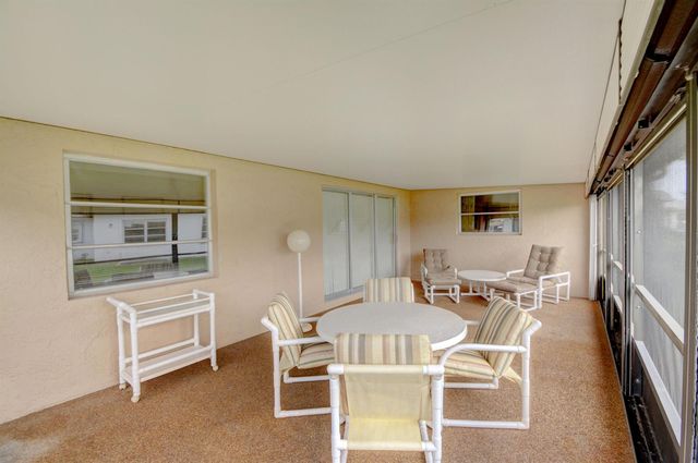 6049 Dusenburg Road, Delray Beach, FL 33484