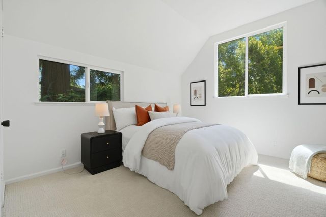 19 Farm Road, Los Altos, CA 94024