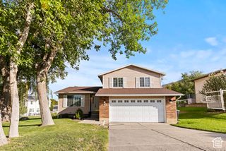 43 E 1825 N, Centerville, UT 84014