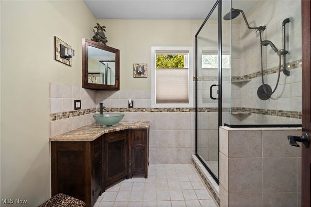 2446 Walter Road, Westlake, OH 44145