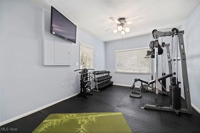 2446 Walter Road, Westlake, OH 44145