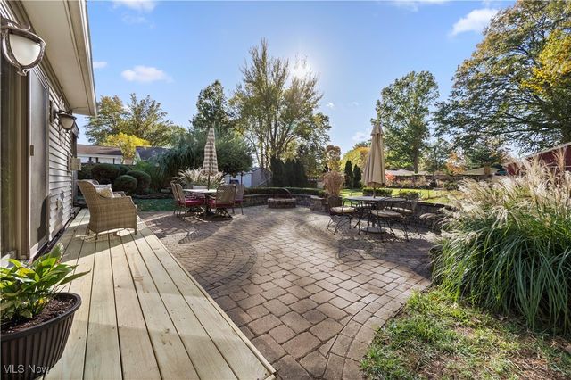 2446 Walter Road, Westlake, OH 44145