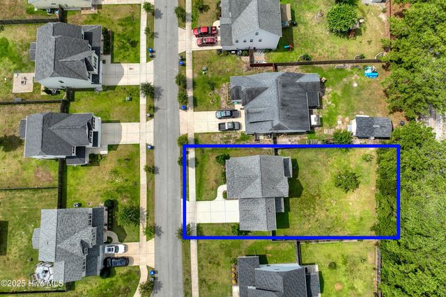 129 Poplar Branch Way, Hampstead, NC 28443