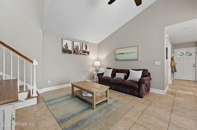 1563 EVANS Drive S, Jacksonville Beach, FL 32250