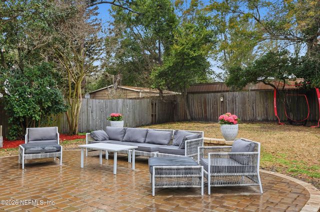 1563 EVANS Drive S, Jacksonville Beach, FL 32250