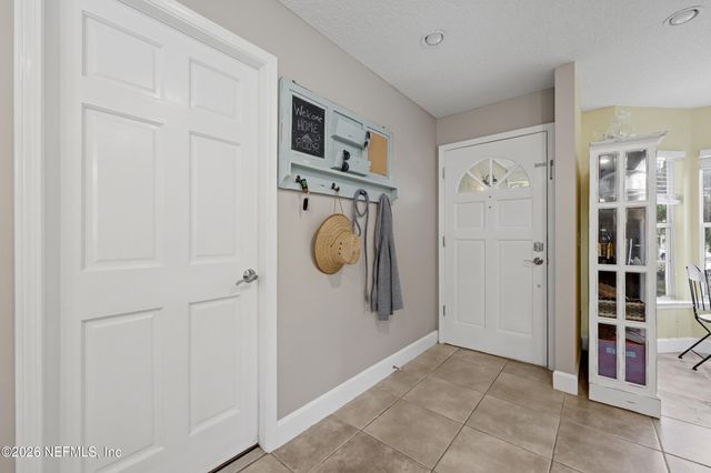 1563 EVANS Drive S, Jacksonville Beach, FL 32250