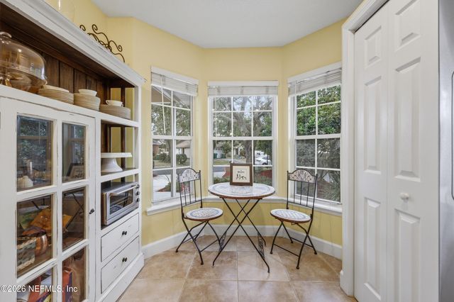 1563 EVANS Drive S, Jacksonville Beach, FL 32250