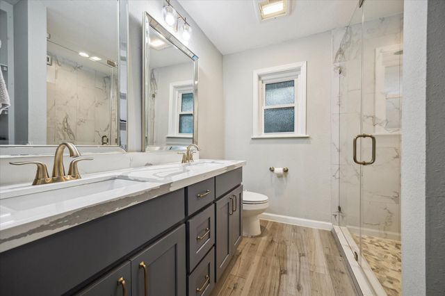 9710 Bob White Drive, Houston, TX 77096