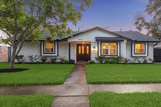 9710 Bob White Drive, Houston, TX 77096