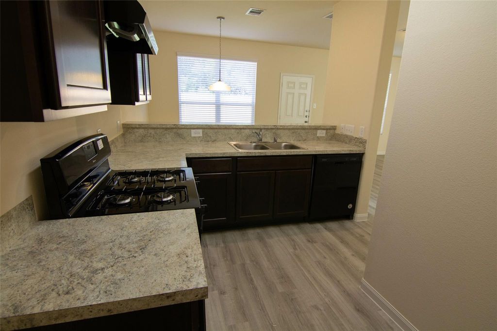 4246 Farmers Pass Road, Houston, TX 77014