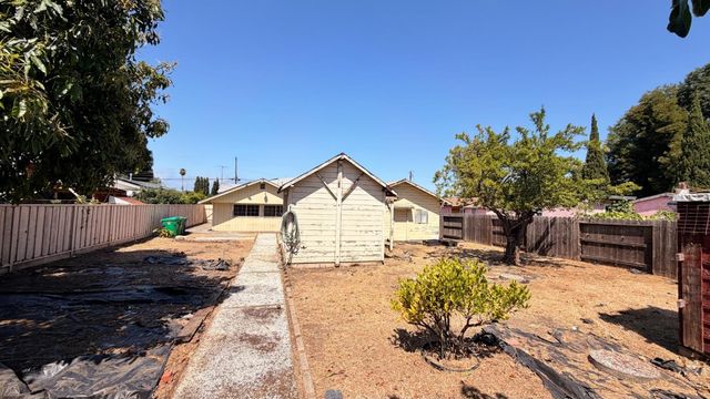 22444 Fuller Avenue, Hayward, CA 94541