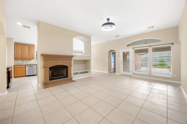 14614 Mills Park Lane, Cypress, TX 77429